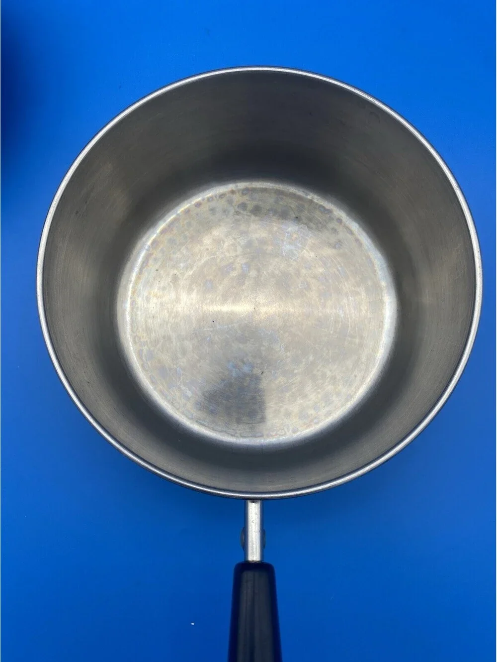 Revere Ware 1.5 Qt. Disc Bottom Saucepan w/ Lid - #h92A